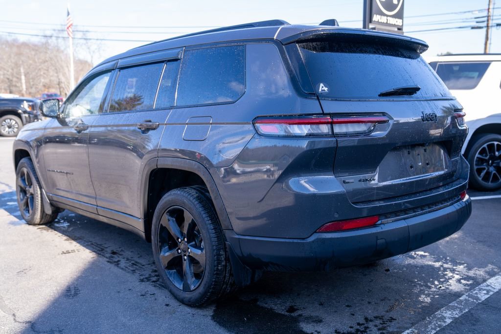 Used 2021 Jeep Grand Cherokee L Laredo image 4