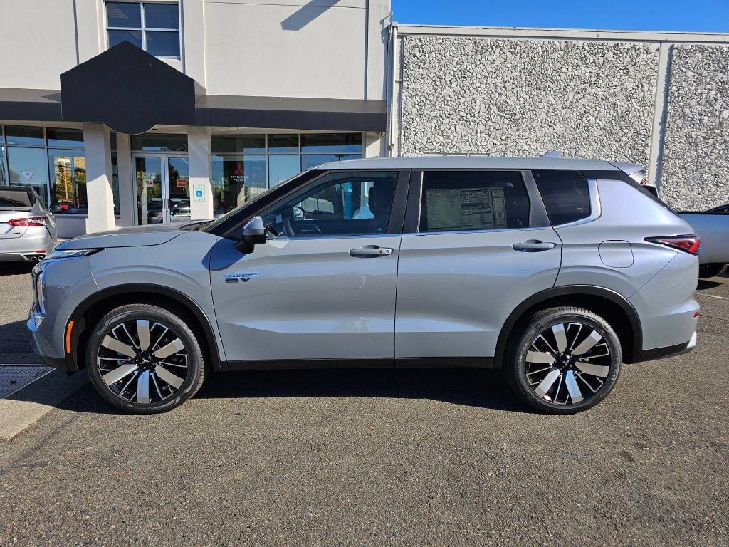 New 2026 Mitsubishi Outlander SE AWD/4WD image 8