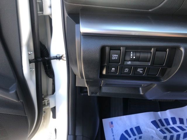 Used 2023 Subaru Crosstrek 2.5i Limited w/ Moonroof Package image 7