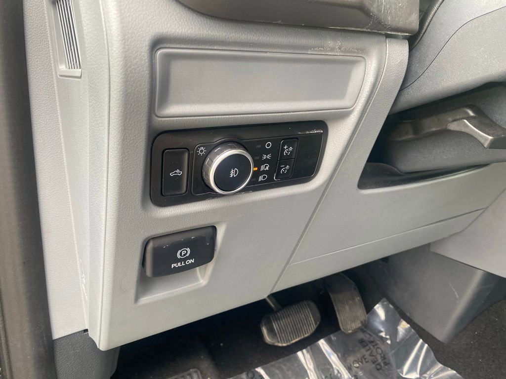 Used 2024 Ford F150 XLT image 17