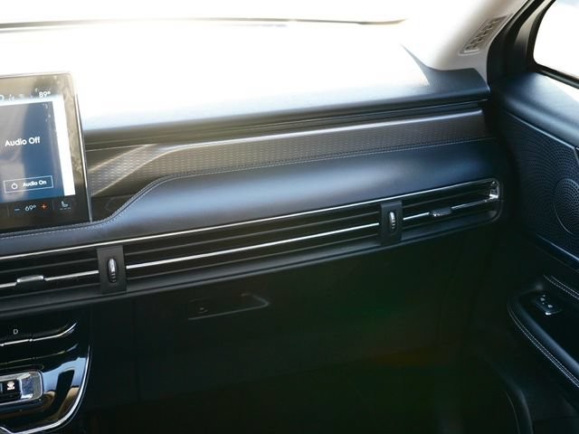 Used 2024 Lincoln Corsair Reserve w/ Equipment Group 201A FWD image 24