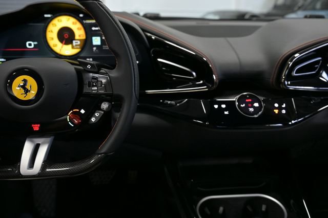 Used 2026 Ferrari Purosangue image 64