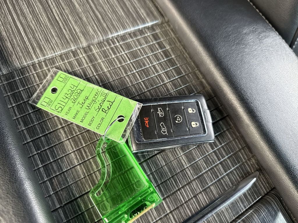 Used 2022 Jeep Wagoneer Series III image 27