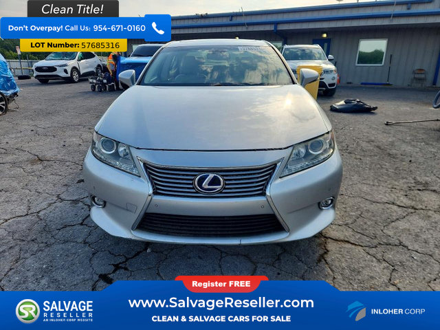 Used 2014 Lexus ES 300h w/ Luxury Package w/Bamboo Trim FWD image 7