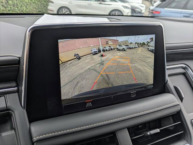 Used 2022 GMC Yukon XL SLT AWD/4WD image 15