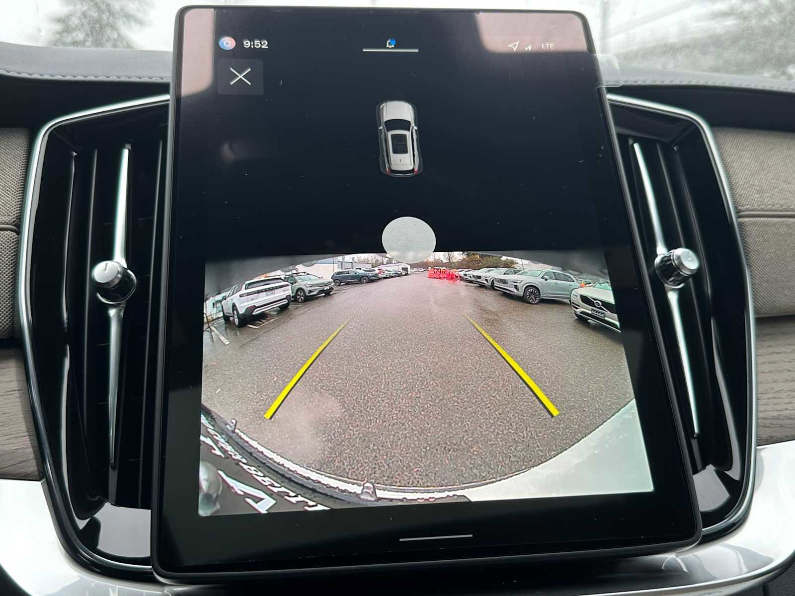 New 2026 Volvo XC90 B5 Core image 27