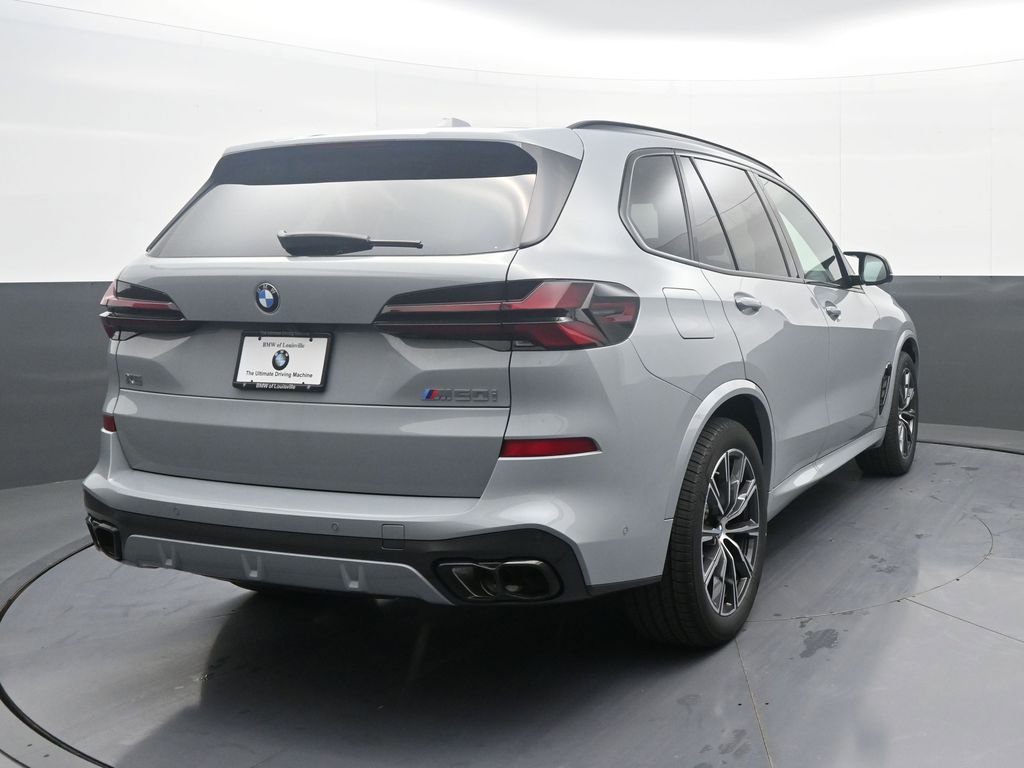 New 2026 BMW X5 M60i w/ Climate Comfort Package image 8