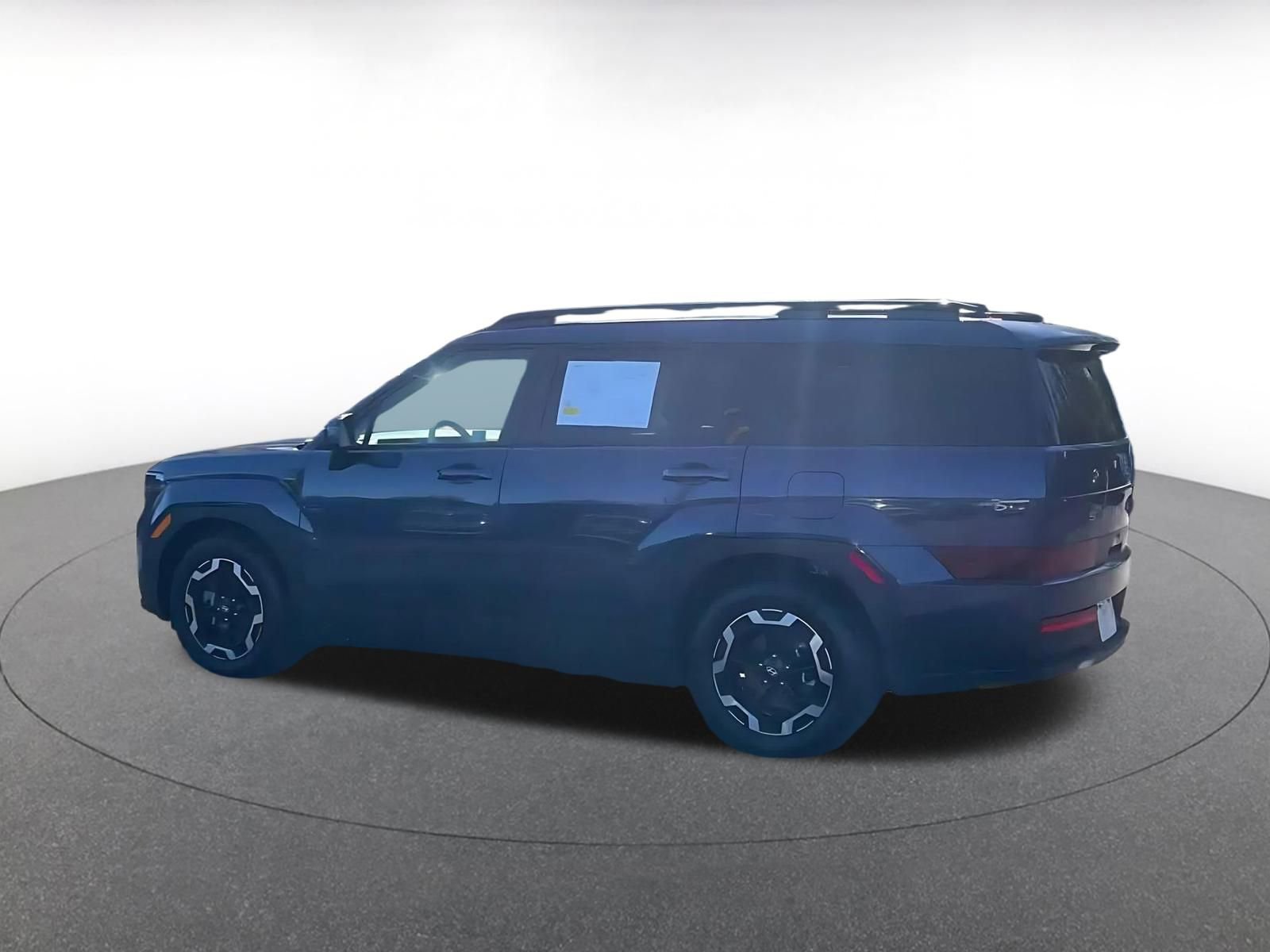 Used 2025 Hyundai Santa Fe SEL image 10