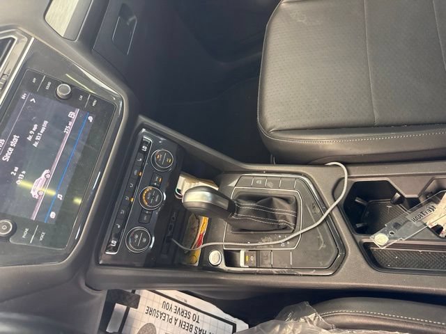 Used 2019 Volkswagen Tiguan SE w/ Panoramic Sunroof Package FWD image 20
