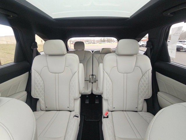 New 2026 Kia Sorento SX Prestige image 23