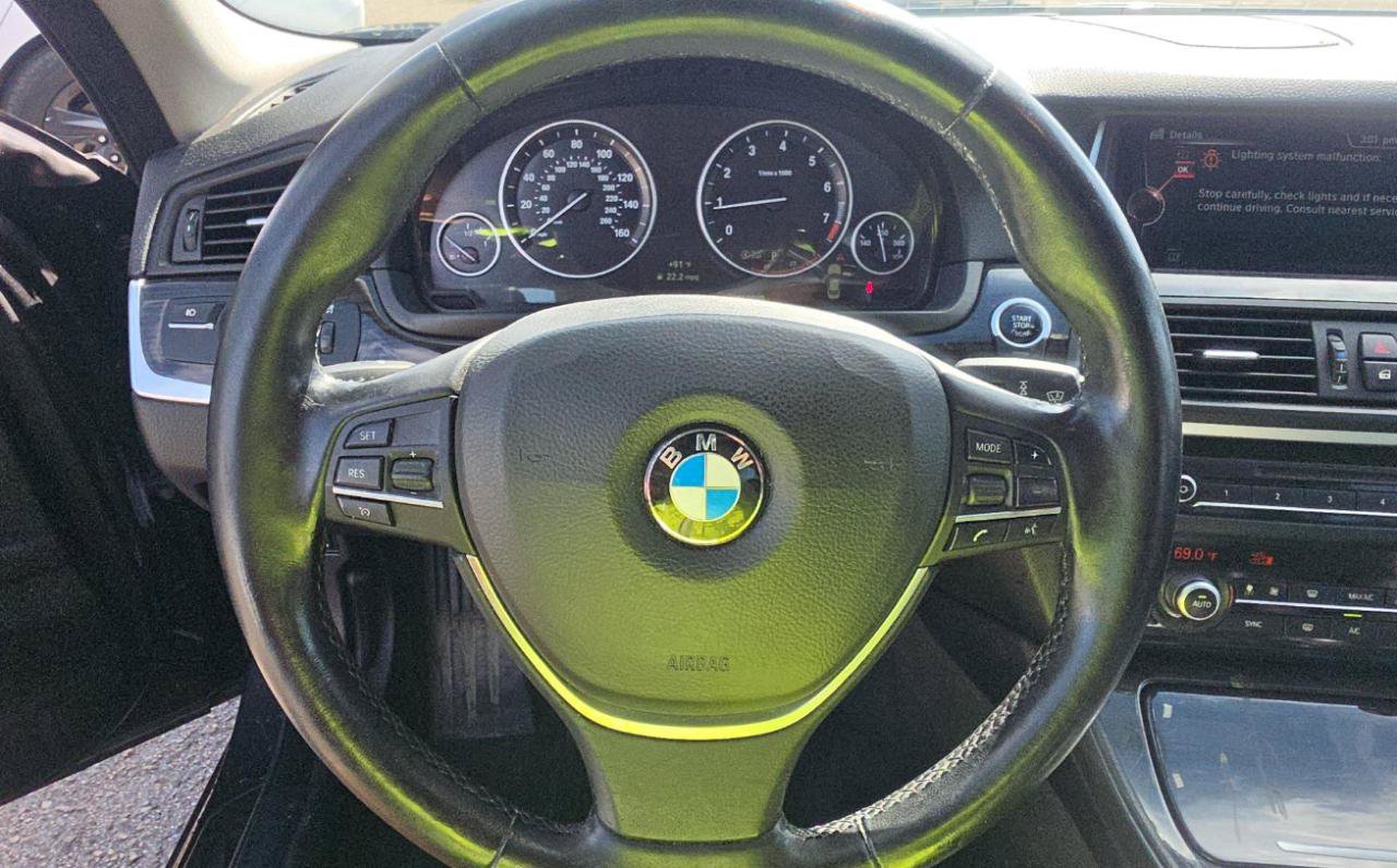 Used 2015 BMW 528i xDrive Sedan AWD/4WD image 12