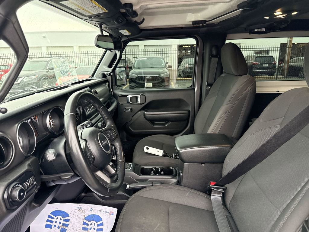 Used 2022 Jeep Wrangler Sport AWD/4WD image 28