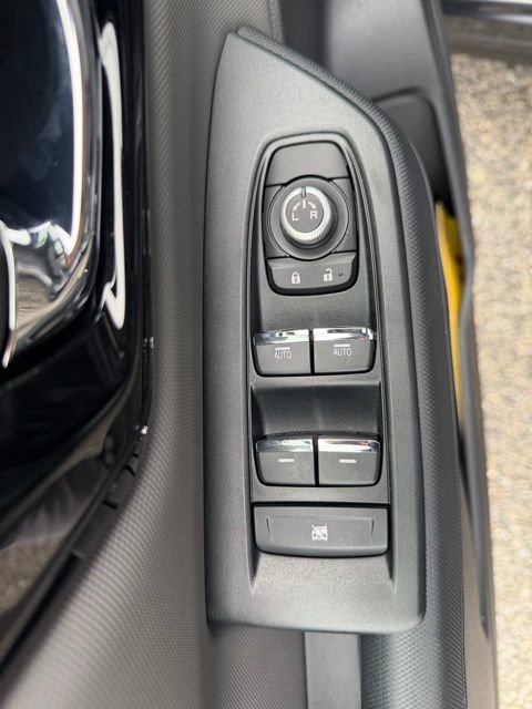 Used 2025 Subaru Forester Sport image 18