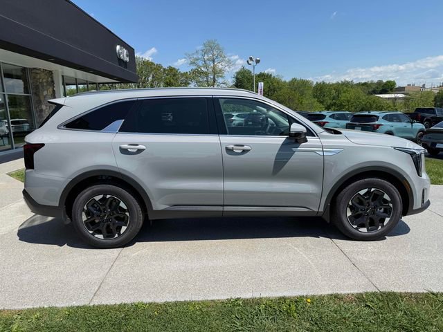 New 2026 Kia Sorento S FWD image 4