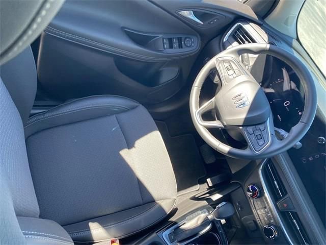 New 2025 Buick Encore GX Preferred image 27