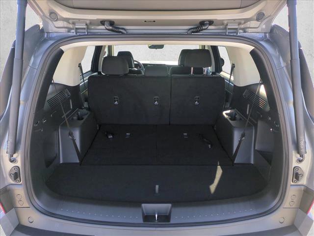 New 2026 Hyundai Santa Fe SE image 6