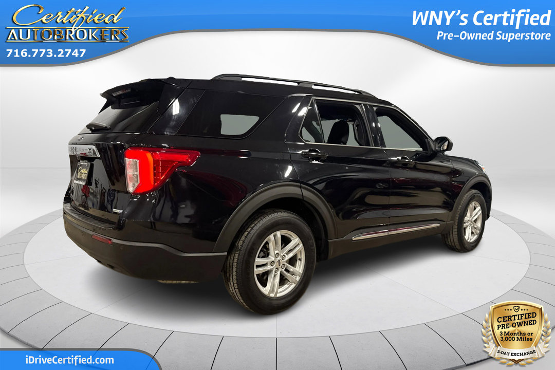 Used 2020 Ford Explorer XLT w/ Comfort Package AWD/4WD image 6