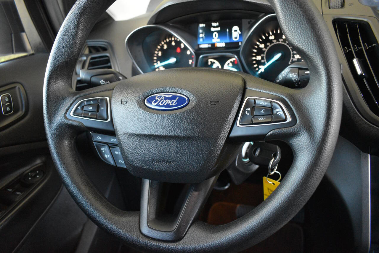 Used 2019 Ford Escape S image 25