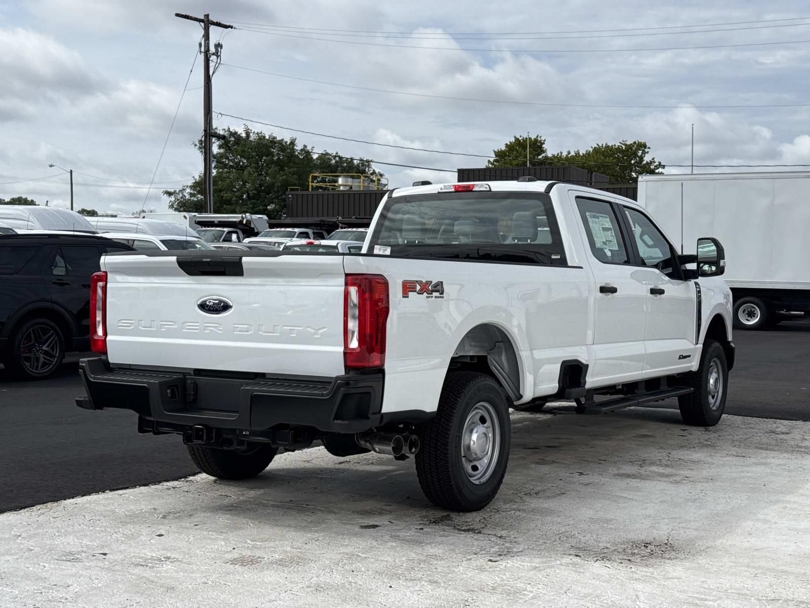 New 2026 Ford F250 XL w/ XL Driver Assist Package AWD/4WD image 3