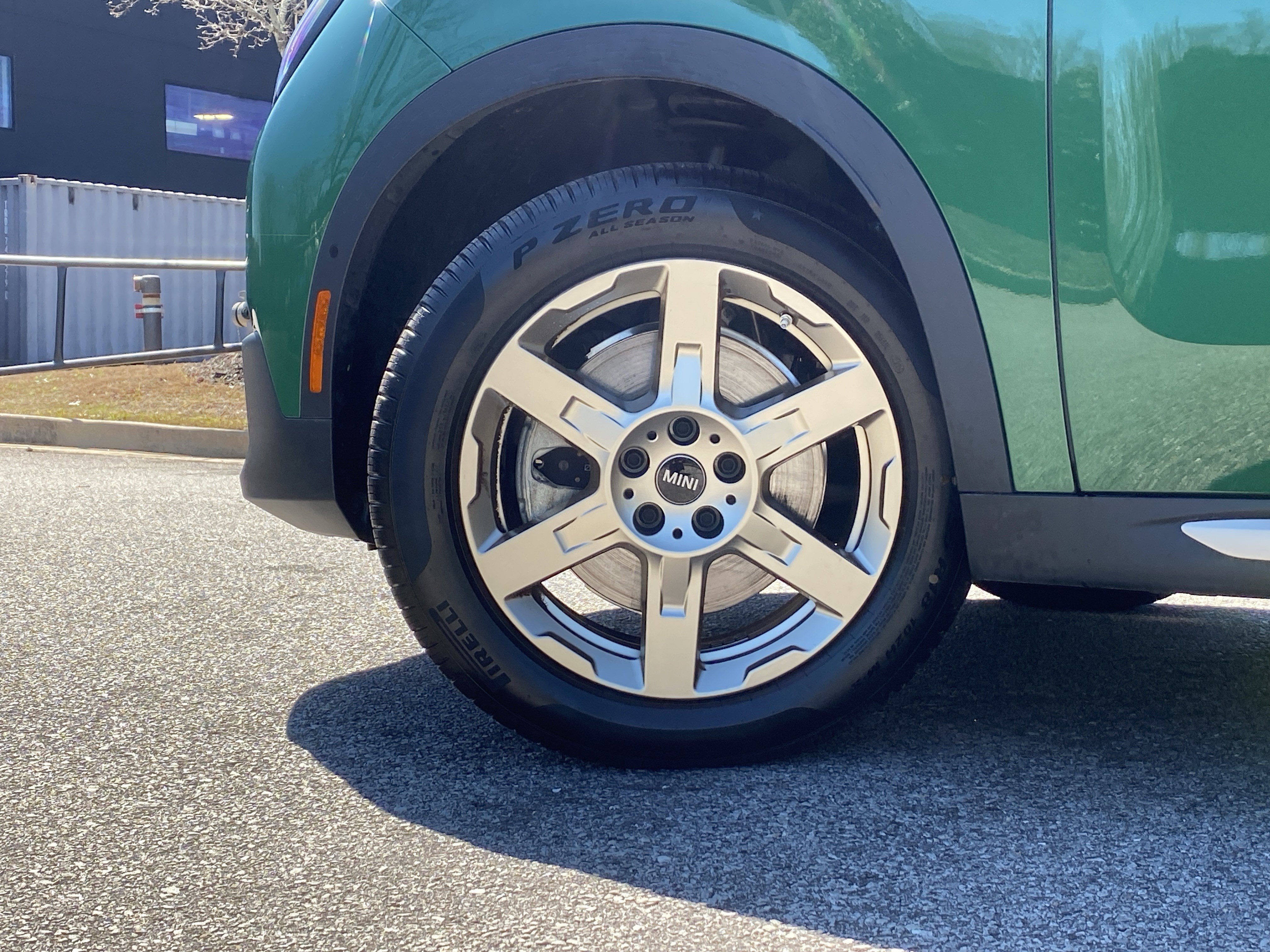 Certified 2025 MINI Cooper Countryman S image 17