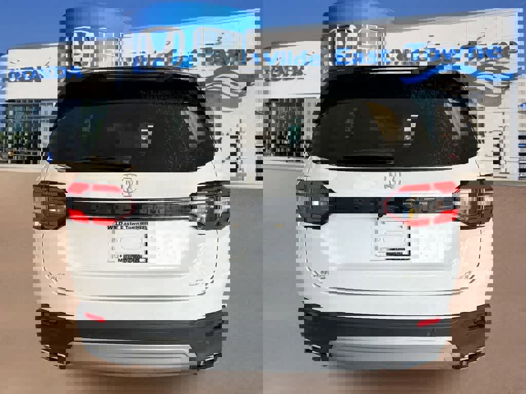 Certified 2024 Honda Pilot Elite image 7