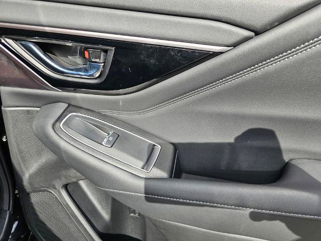 Used 2023 Subaru Outback Limited AWD/4WD image 13