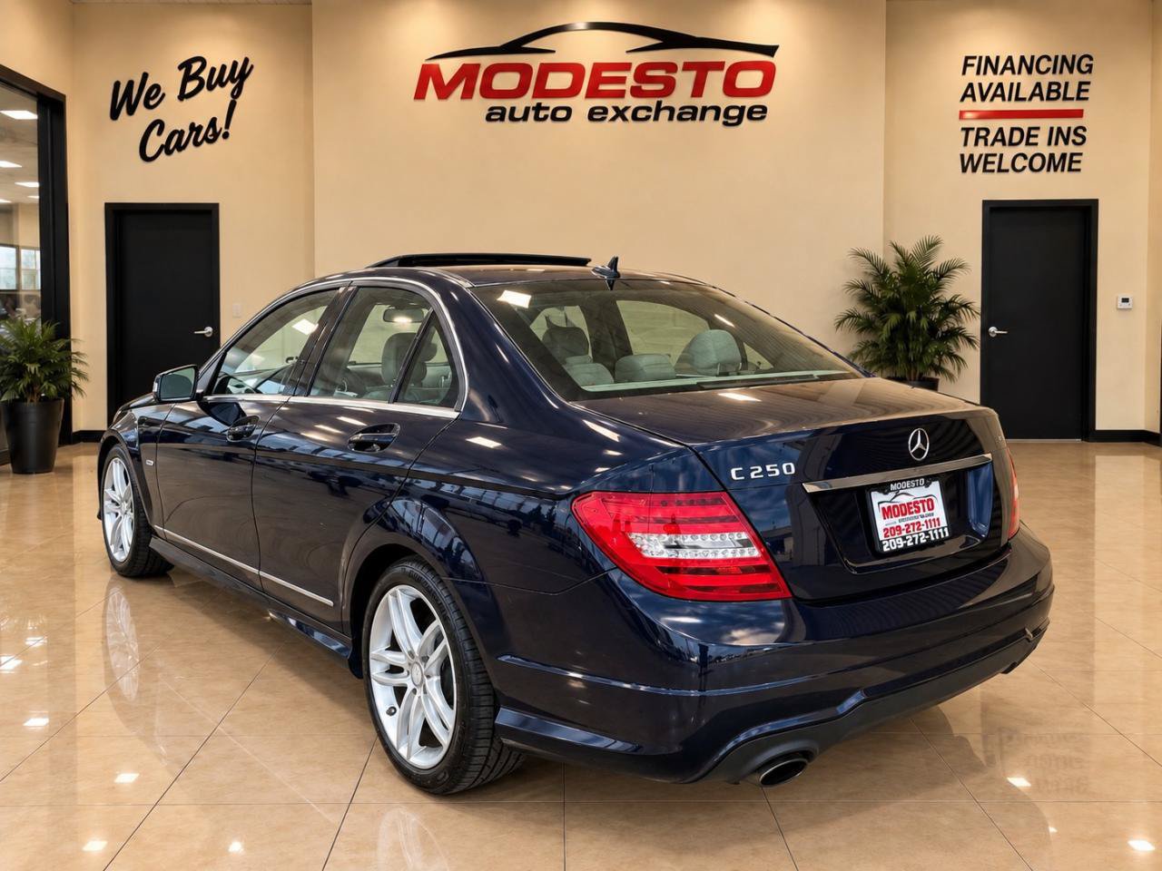 Used 2012 Mercedes-Benz C 250 Sedan image 5