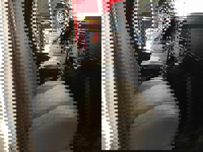 Used 2017 GMC Savana 2500 Extended image 12