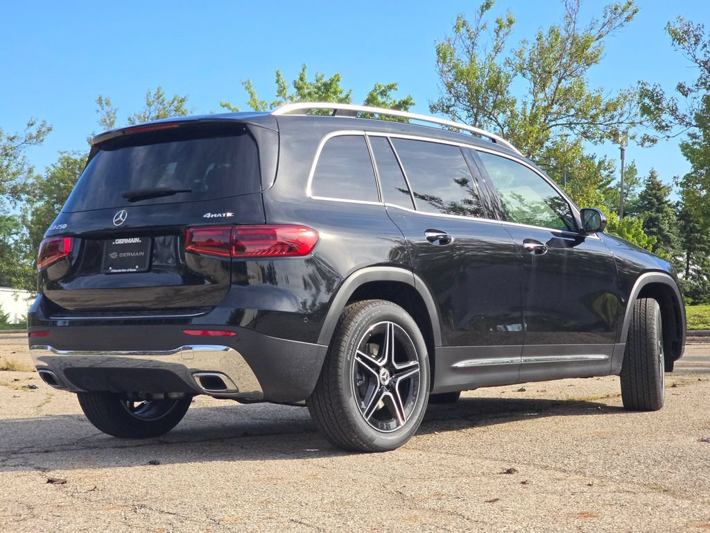 New 2026 Mercedes-Benz GLB 250 4MATIC image 14