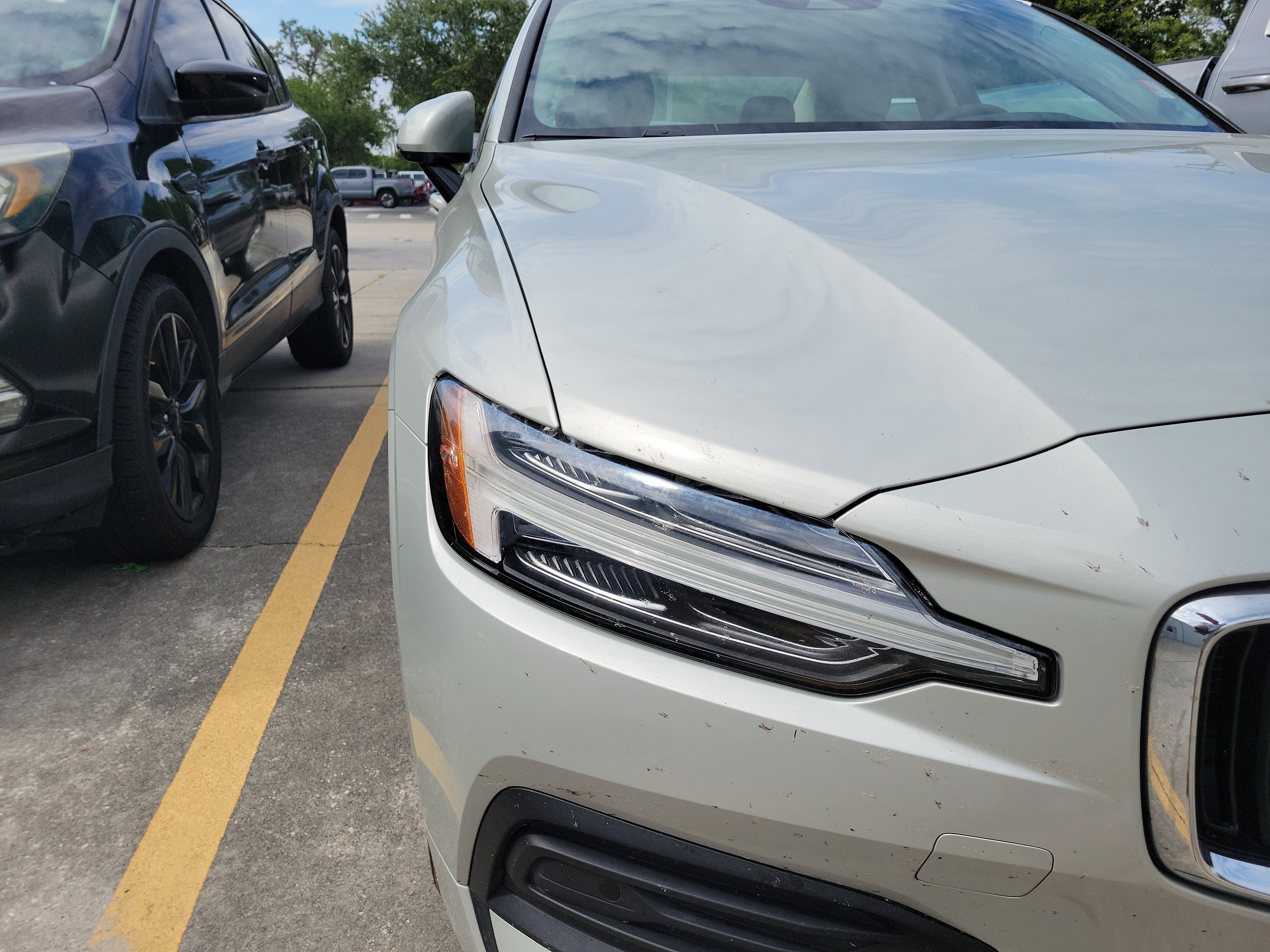 Used 2020 Volvo S60 T5 Momentum w/ Premium Package FWD image 7