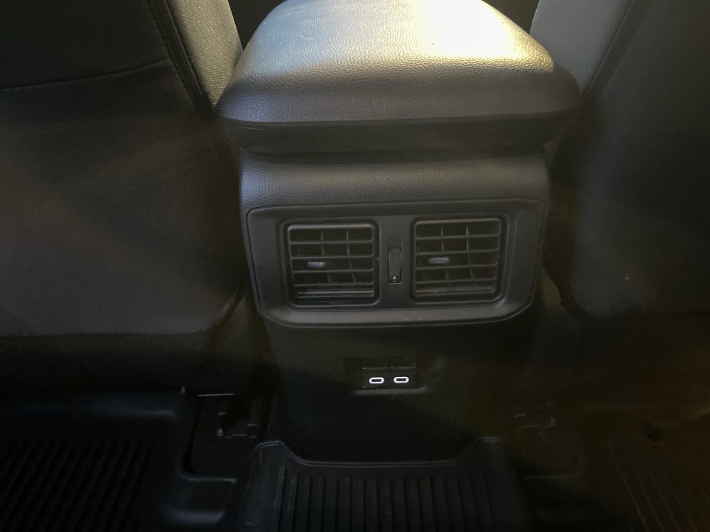 Used 2025 Toyota RAV4 XLE image 13