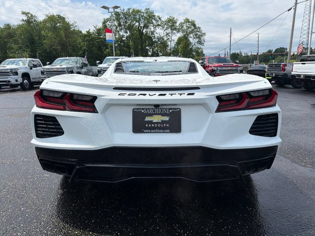 New 2026 Chevrolet Corvette Stingray Preferred Cpe RWD image 32