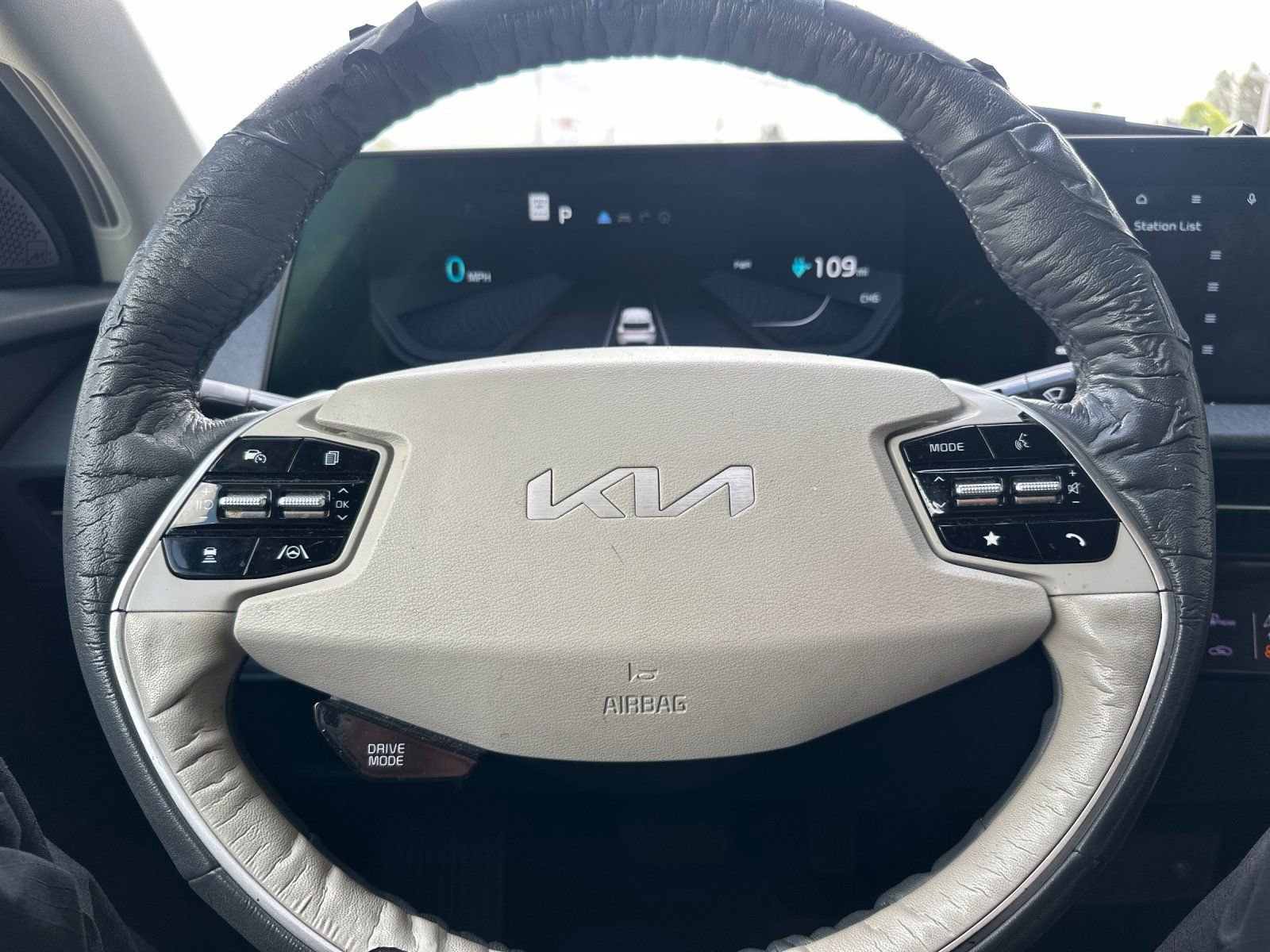 Used 2022 Kia EV6 Wind w/ Wind Technology Package image 21