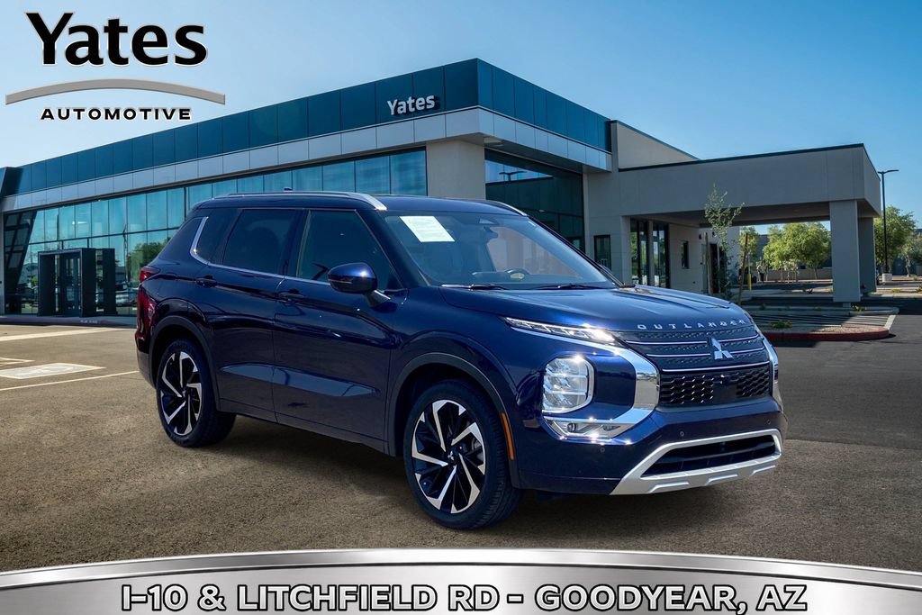 Used 2022 Mitsubishi Outlander SEL FWD image 1