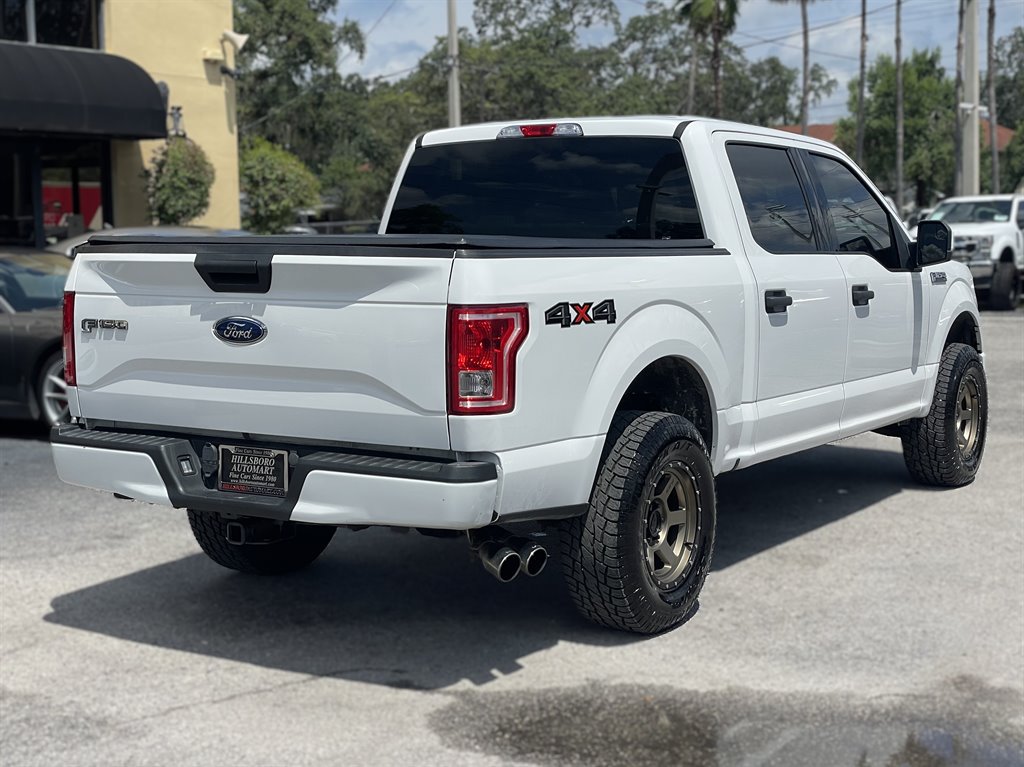 Used 2017 Ford F150 XLT AWD/4WD image 12