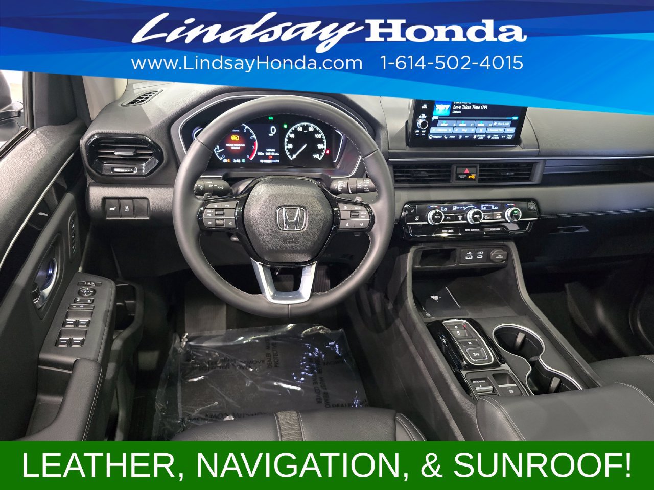 Used 2025 Honda Pilot Touring image 13