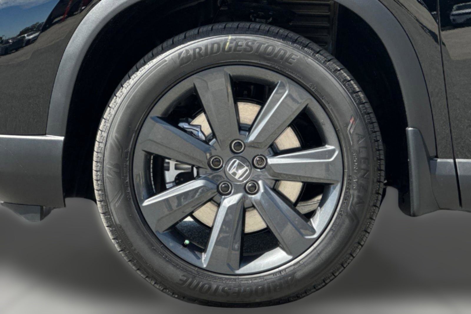 New 2026 Honda Pilot Sport image 11