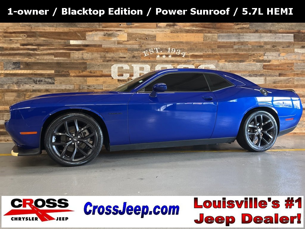 Used 2022 Dodge Challenger R/T w/ Blacktop Package video 1