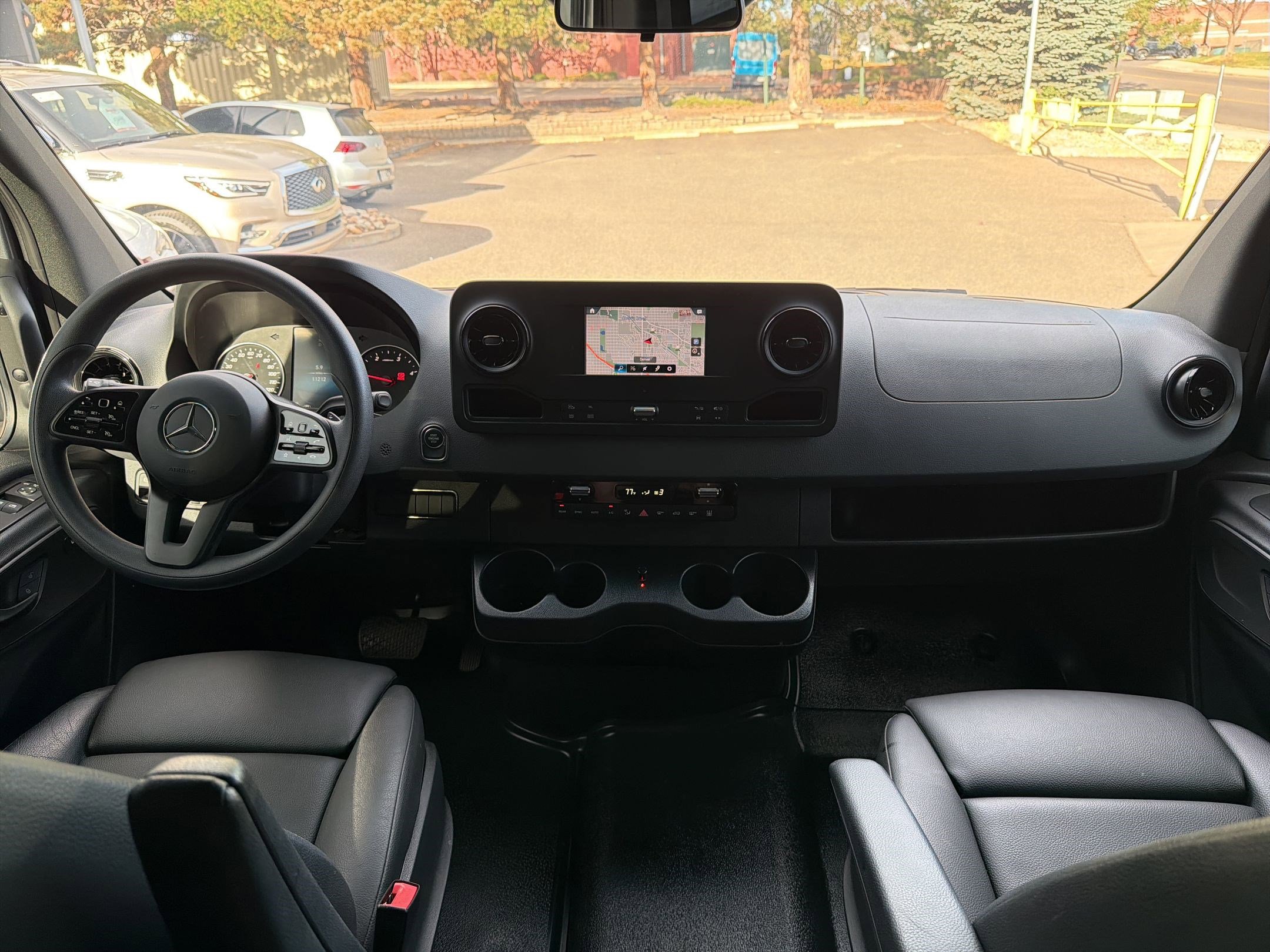 Used 2024 Mercedes-Benz Sprinter 2500 image 14