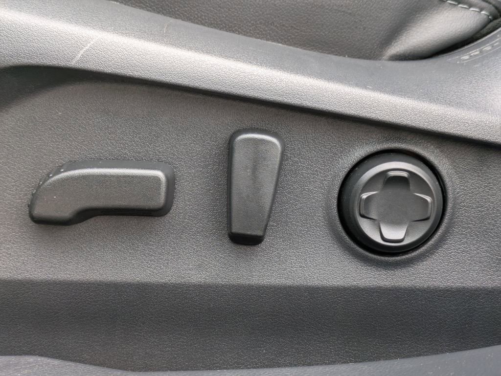 Used 2025 Subaru Outback Limited w/ Popular Package #2 image 26