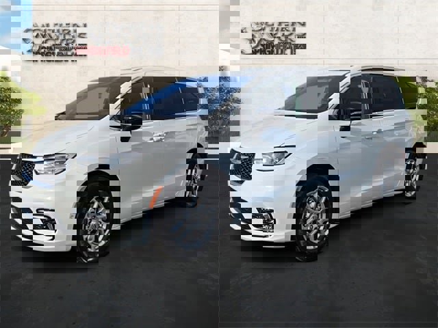 New 2025 Chrysler Pacifica Select