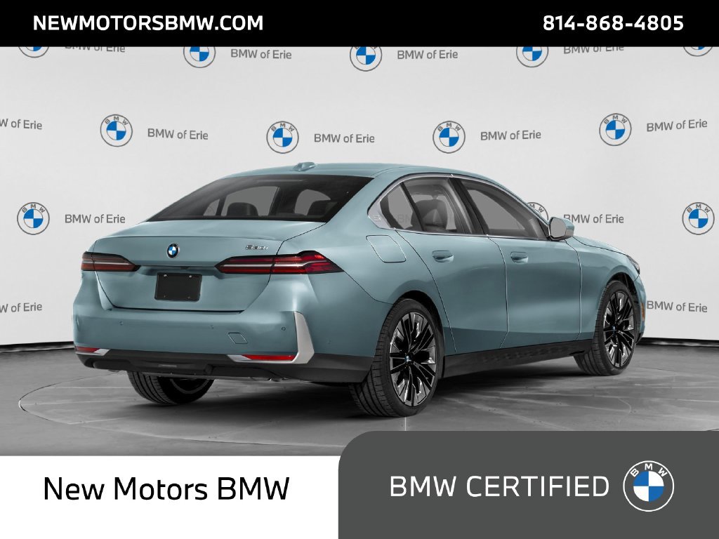 Certified 2024 BMW 530i xDrive w/ Premium Package AWD/4WD image 2