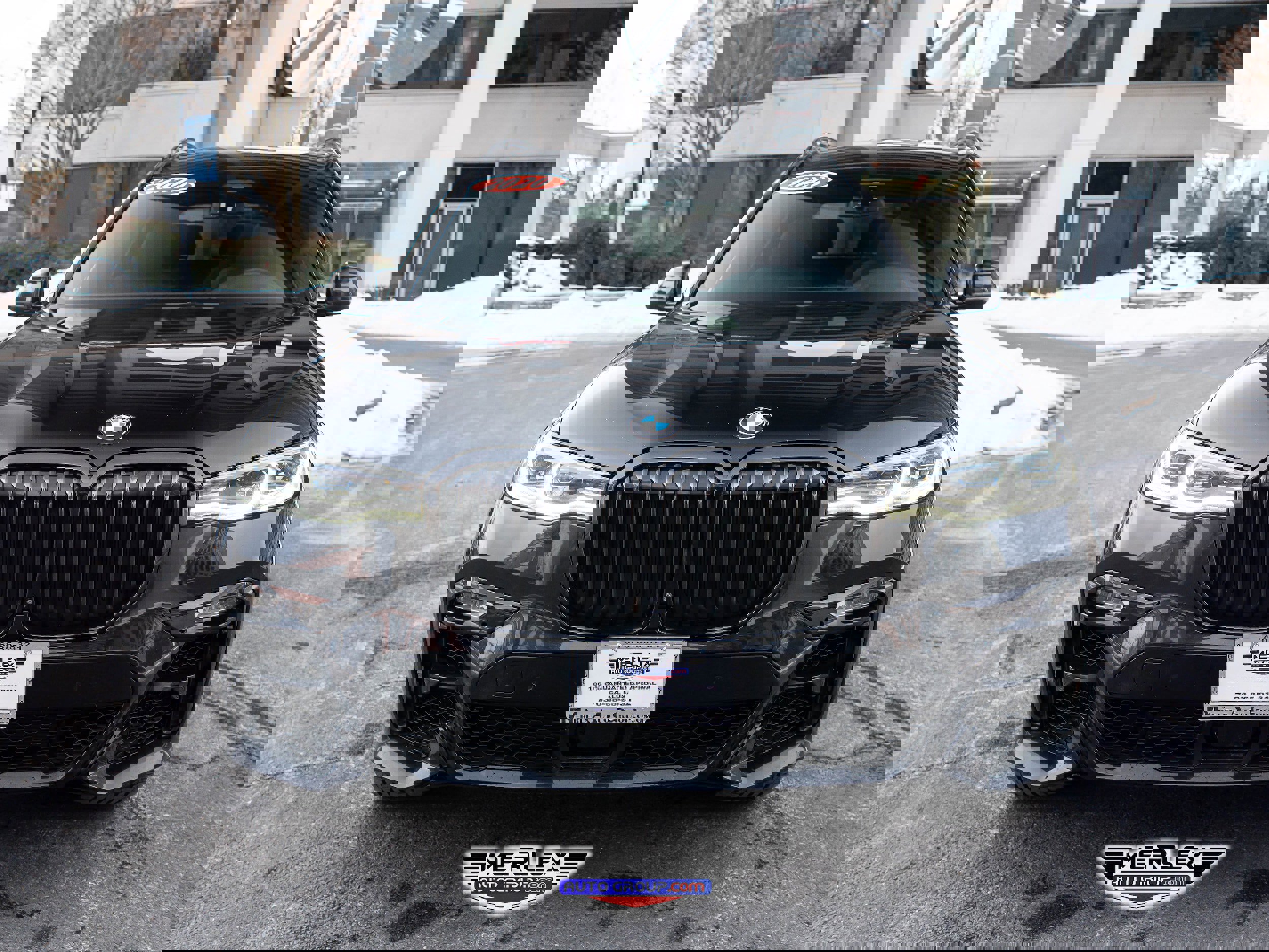 Used 2020 BMW X7 M50i image 2