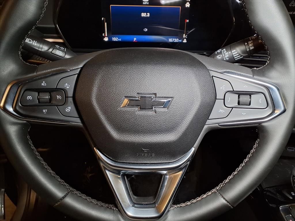 Used 2024 Chevrolet Trax ACTIV w/ Sunroof Package image 7