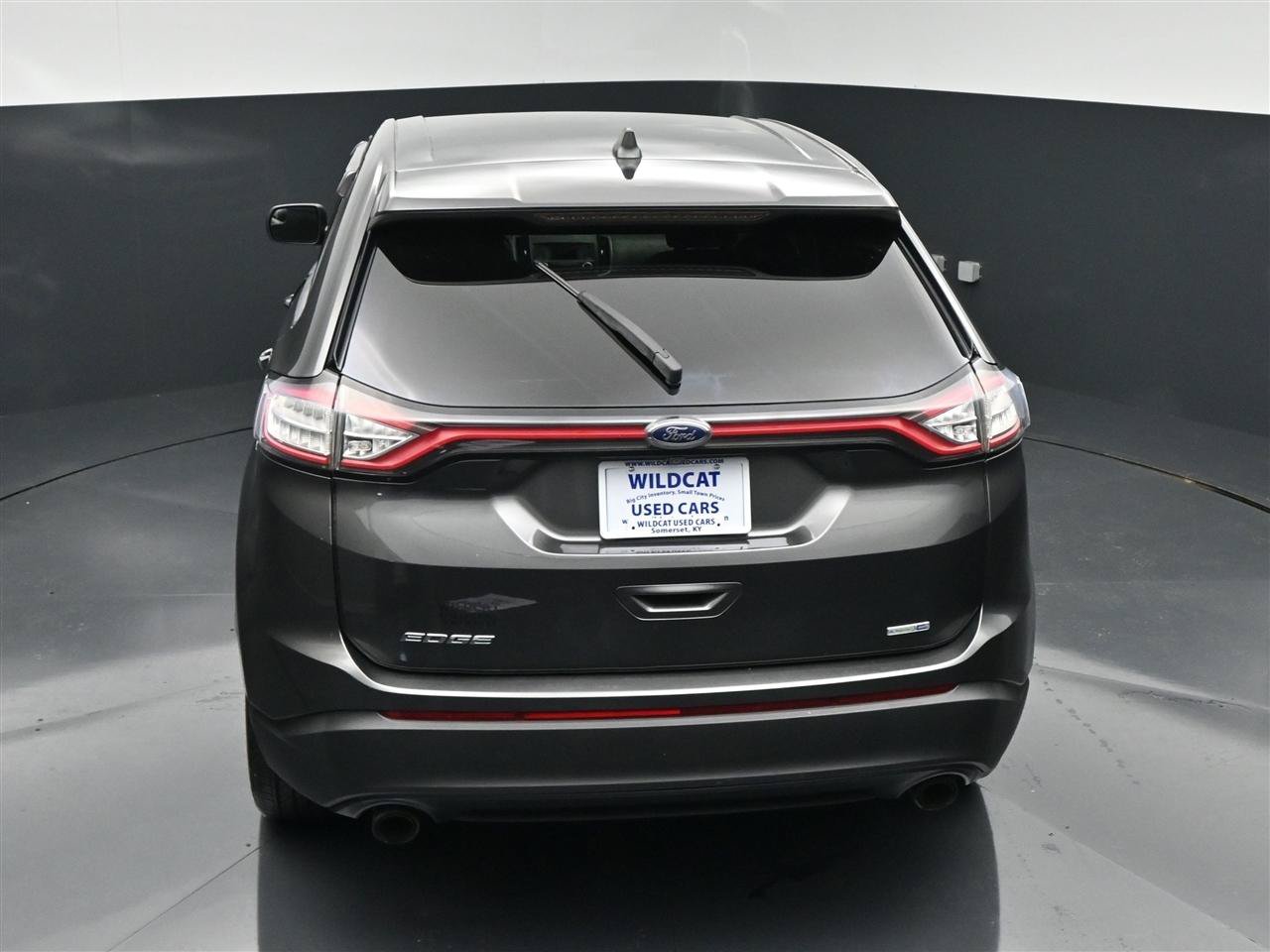 Used 2016 Ford Edge SE AWD/4WD image 25
