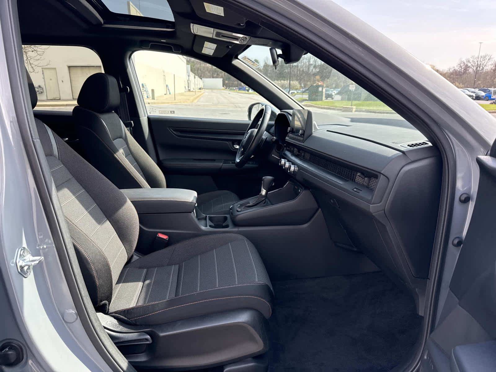 Used 2024 Honda CR-V Sport image 16