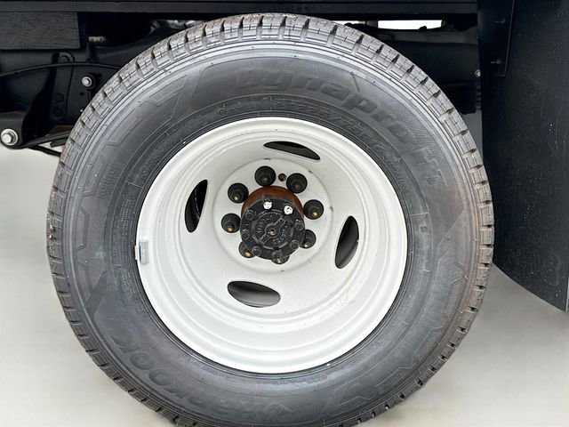 New 2026 Ford E-450 and Econoline 450 Super Duty w/ Power Equipment Group image 15