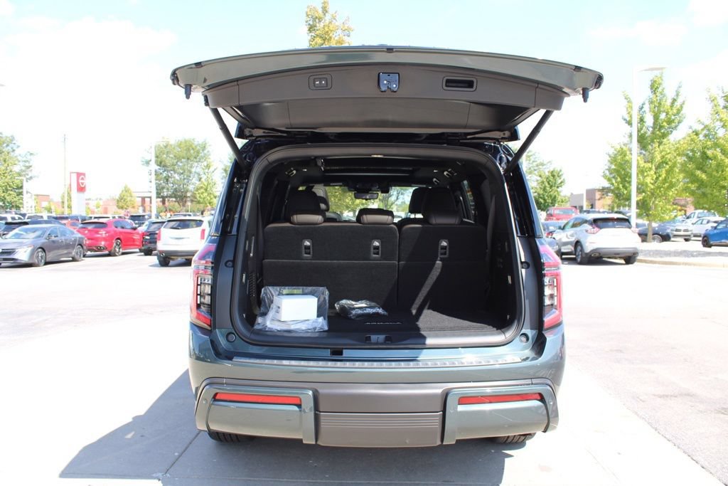 New 2026 Nissan Armada Platinum Reserve AWD/4WD image 5
