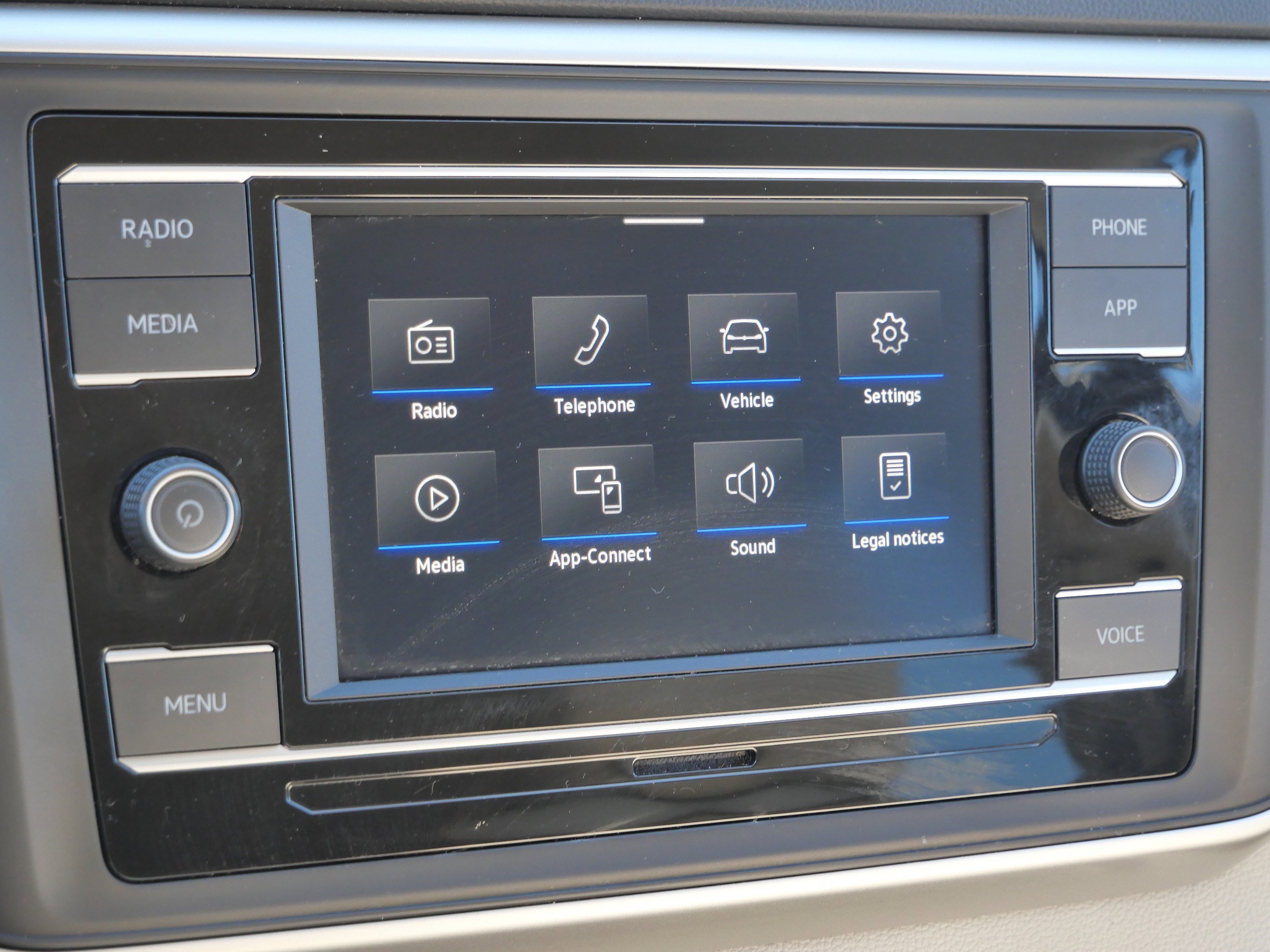 Used 2022 Volkswagen Atlas SE image 23