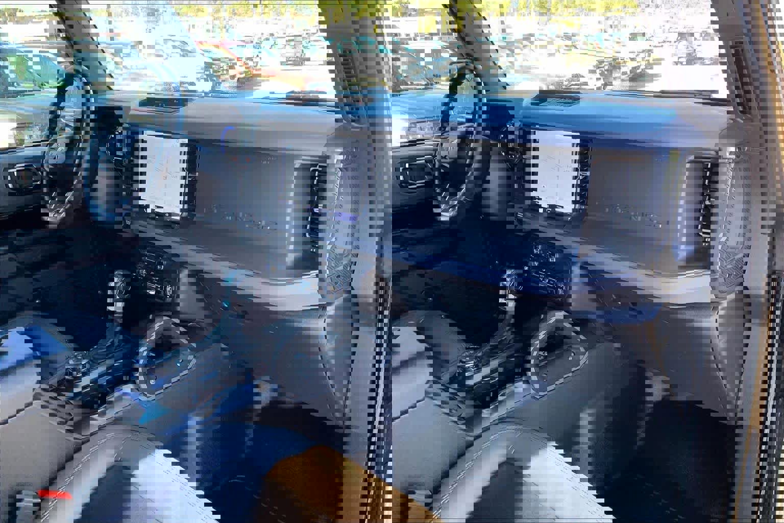 Used 2024 Ford Bronco Big Bend image 19